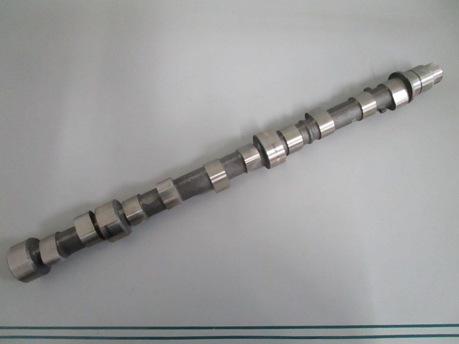 NEW OEM 6170510801 Mercedes-Benz Camshaft 0820