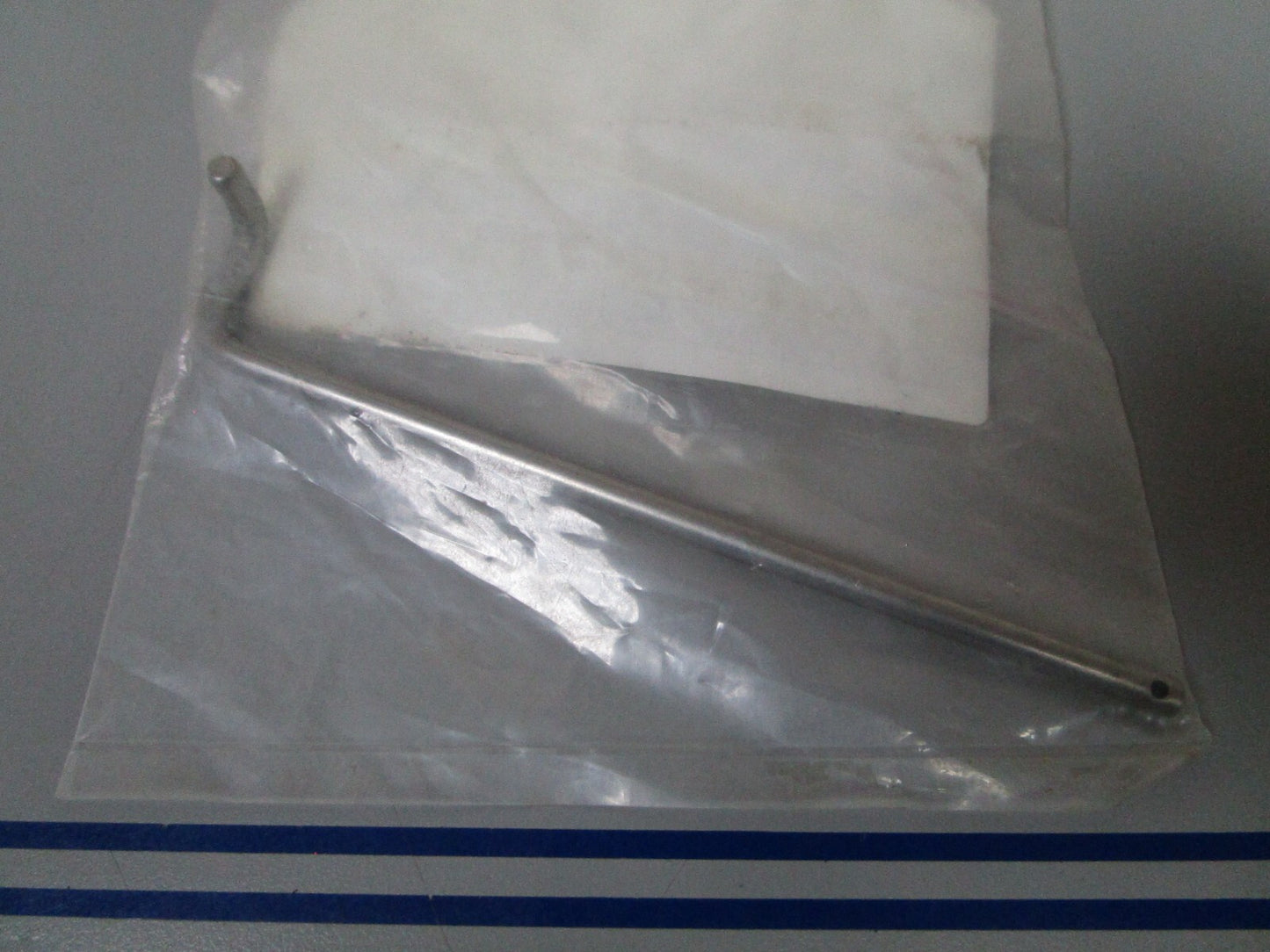 *NEW OEM* 0810 OMC Johnson Evinrude Rod 331863 0331863