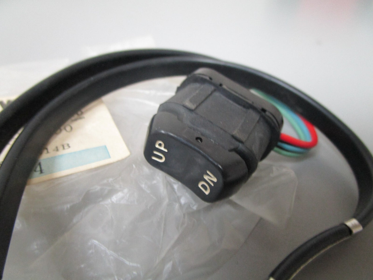 *NEW OEM* 0720 Yamaha Trim Tilt Switch Assembly 703-82563-00-00