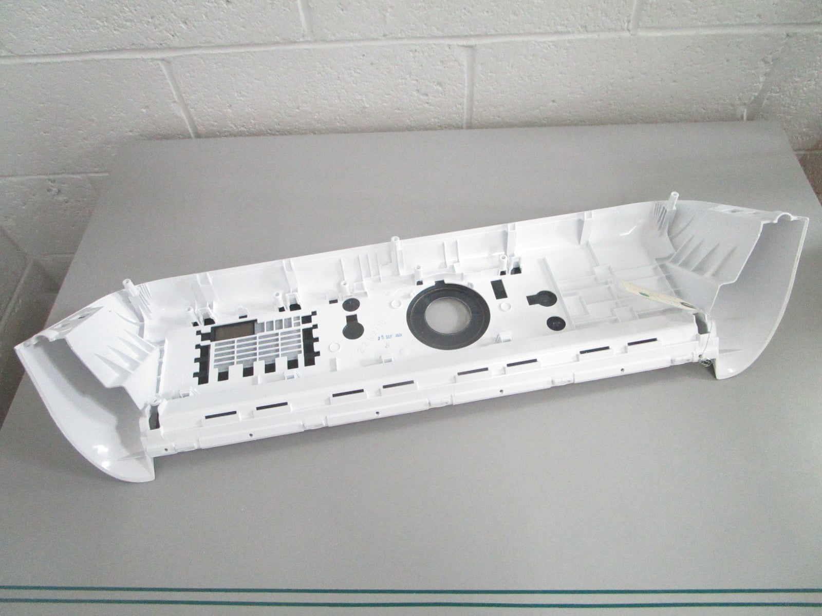 NEW OEM AGL76194001 LG Front Panel Assy 0820