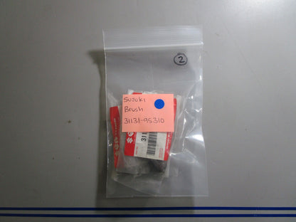 *NEW OEM* 0770 Suzuki Brush 31131-95310