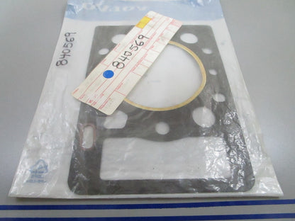 *NEW OEM* 0810 Volvo Penta Gasket 840569