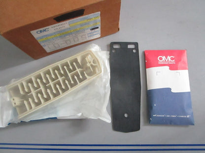 NEW OEM 437245 0437245 OMC Johnson Evinrude Cover & Gasket Kit Assy 0820