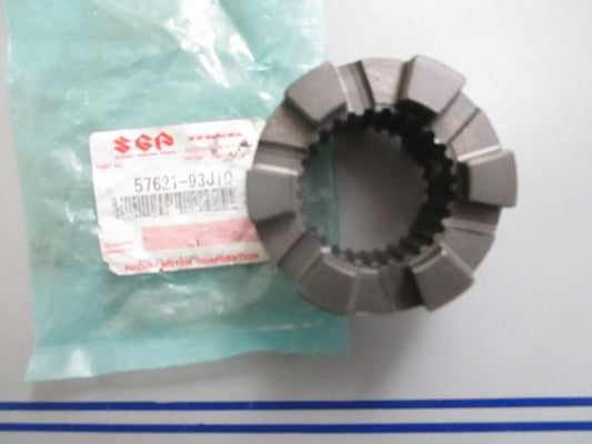 *NEW OEM* 0820 Suzuki Clutch Dog 57621-93J10