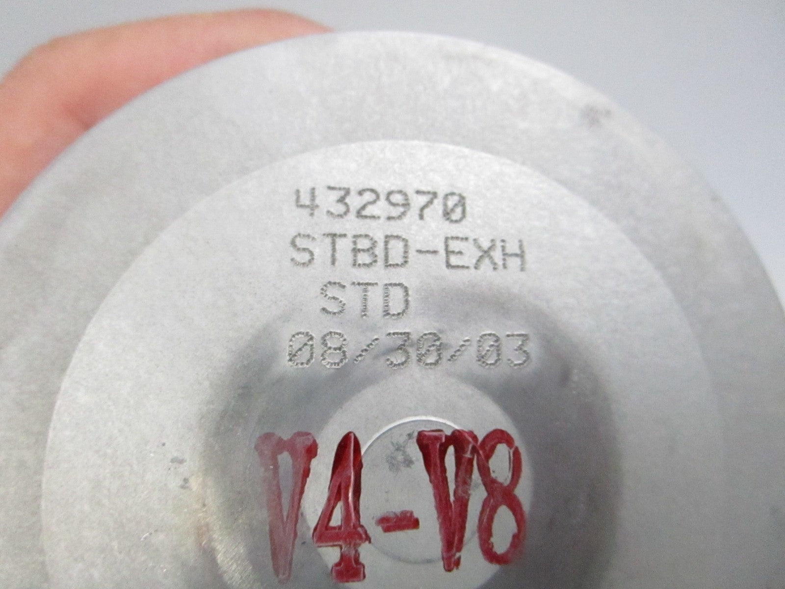 NEW OEM 5006676 OMC Johnson Evinrude Piston Kit 0810