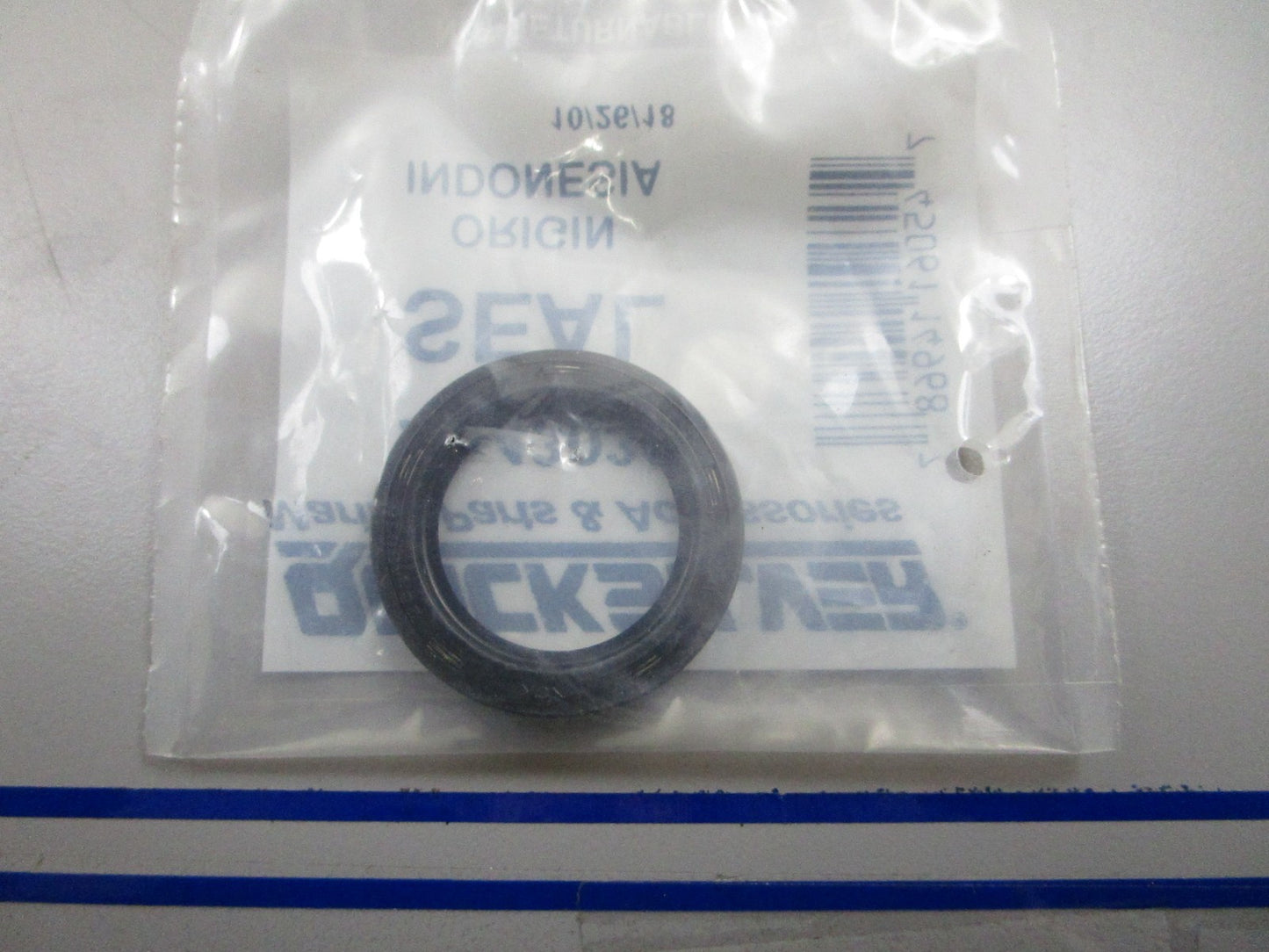 *NEW OEM* 0810 Mercury Quicksilver Seal 26-43036