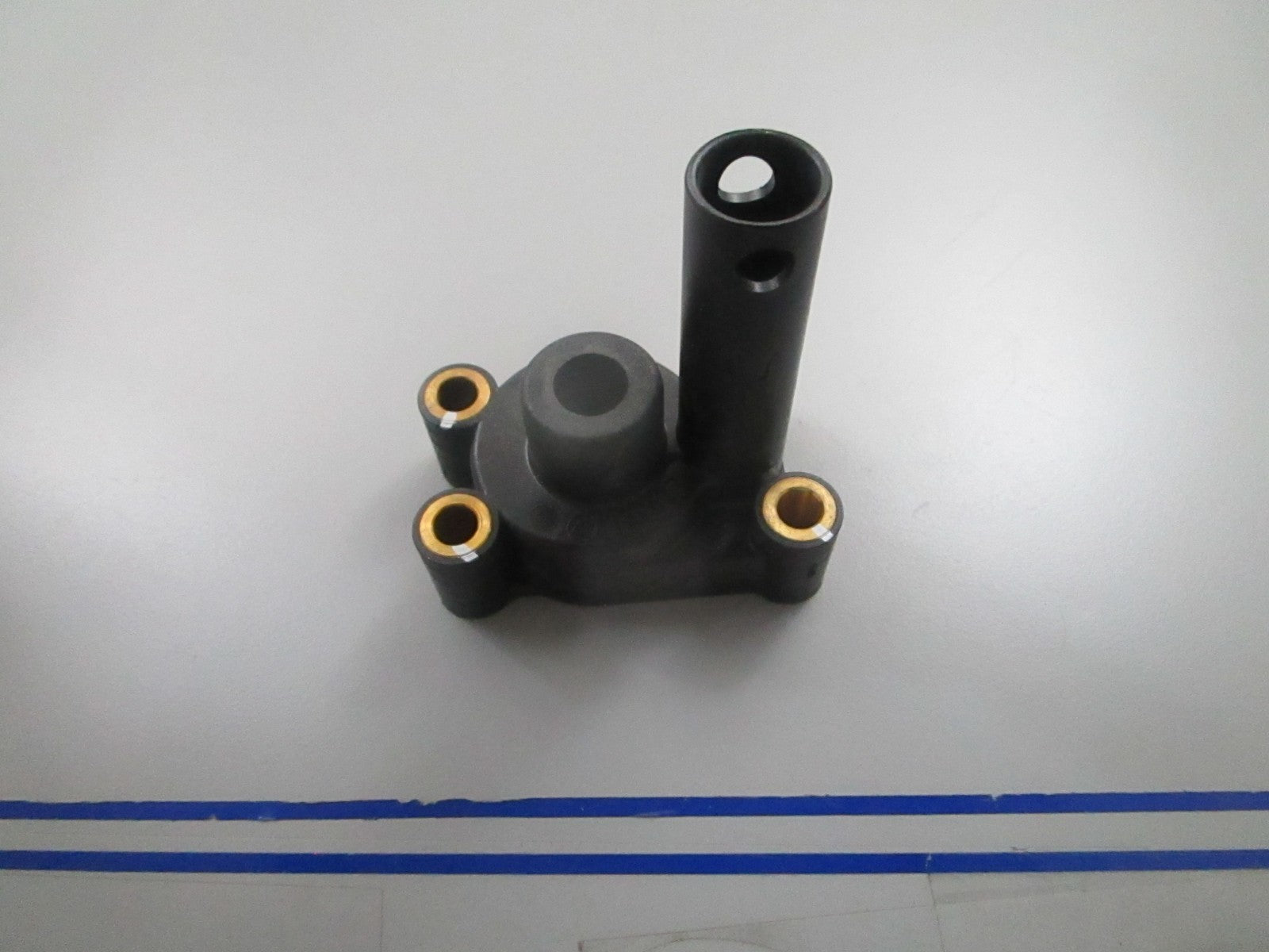 *NEW OEM* 0810 OMC Johnson Evinrude Impeller Housing 778264 0778264