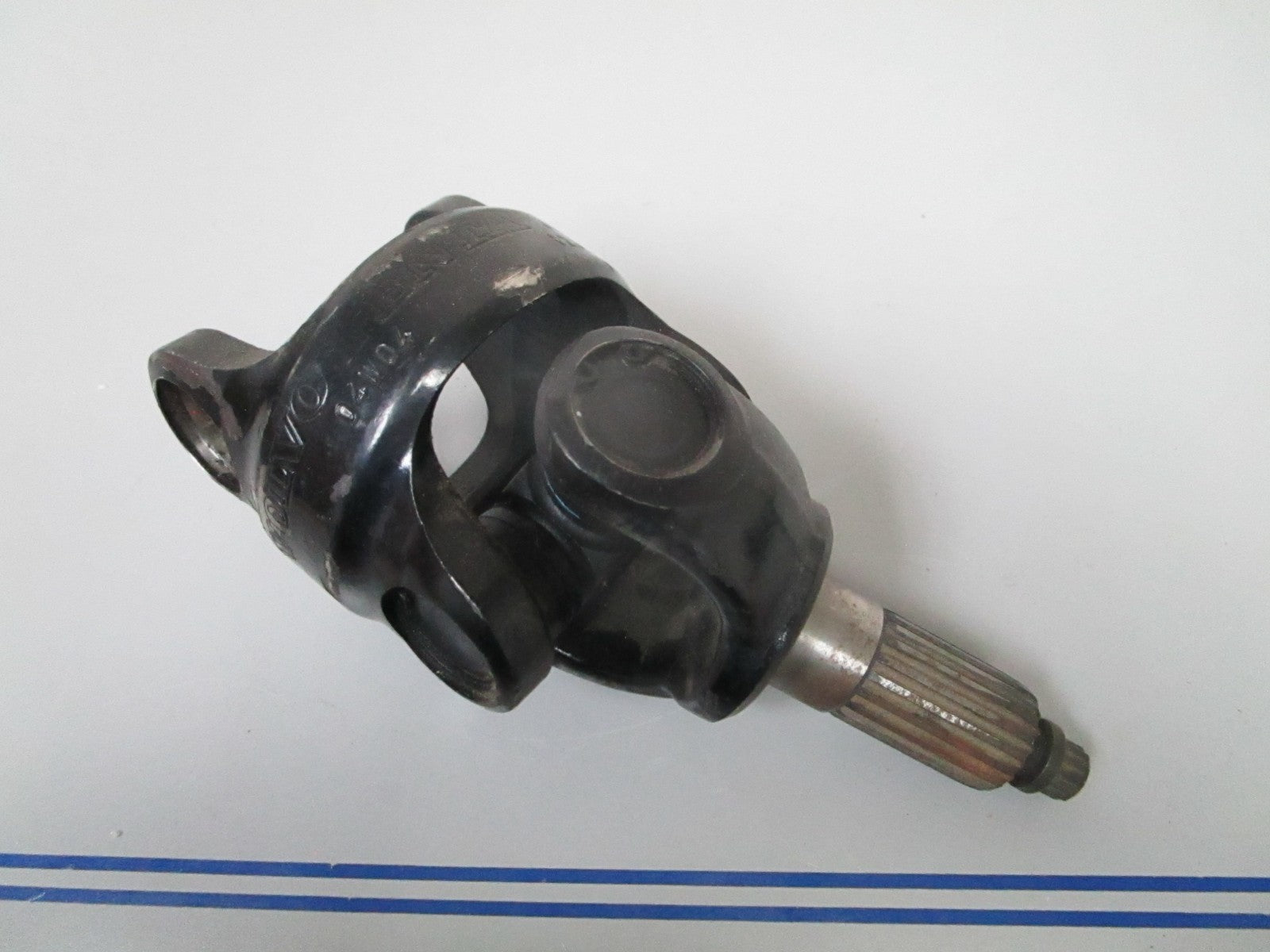 *NEW OEM* 0720 Volvo Penta U-Joint 3860224