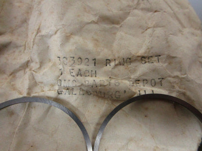 NEW OEM 383921 0383921 OMC Johnson Evinrude 2 Piston Ring .020 Assembly 0720