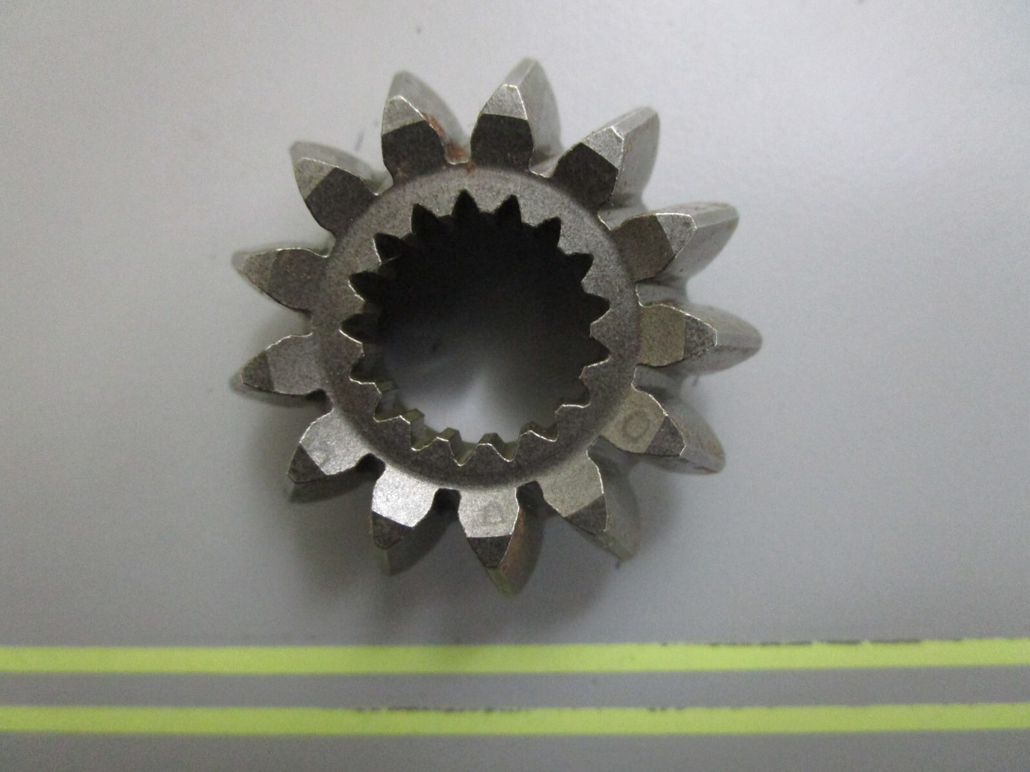 *NEW OEM* 0820 Mercury Quicksilver Pinion Gear 43-53981