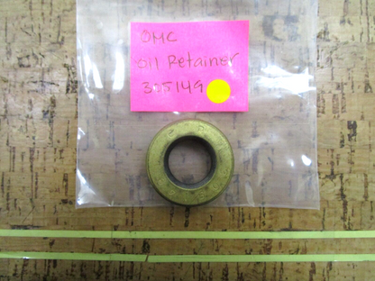 *NEW OEM* 0750 OMC Johnson Evinrude OIL RETAINER 305149 0305149