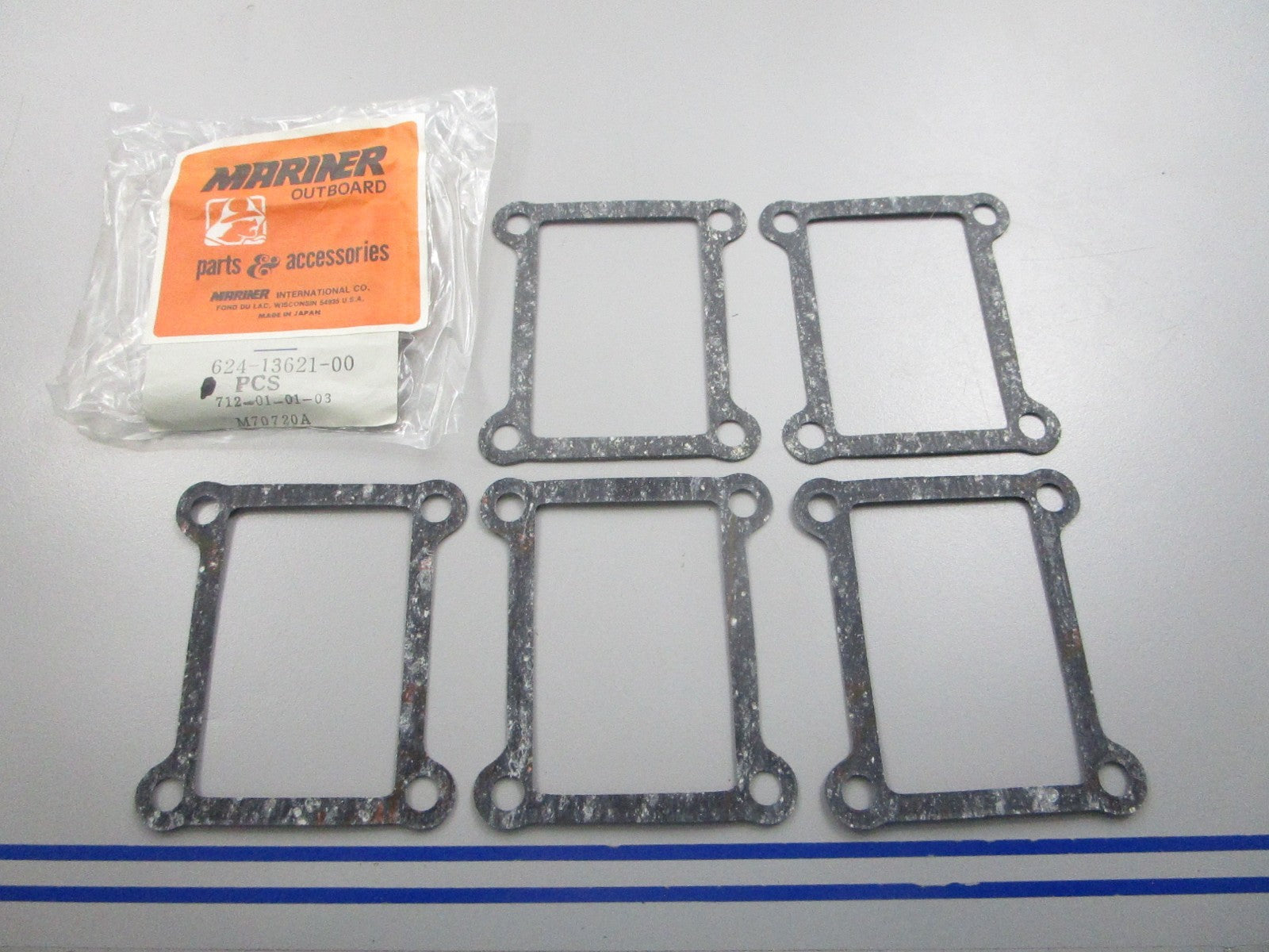 NEW OEM (LOT OF 5) 624-13621-00-00 Yamaha Gasket 0810