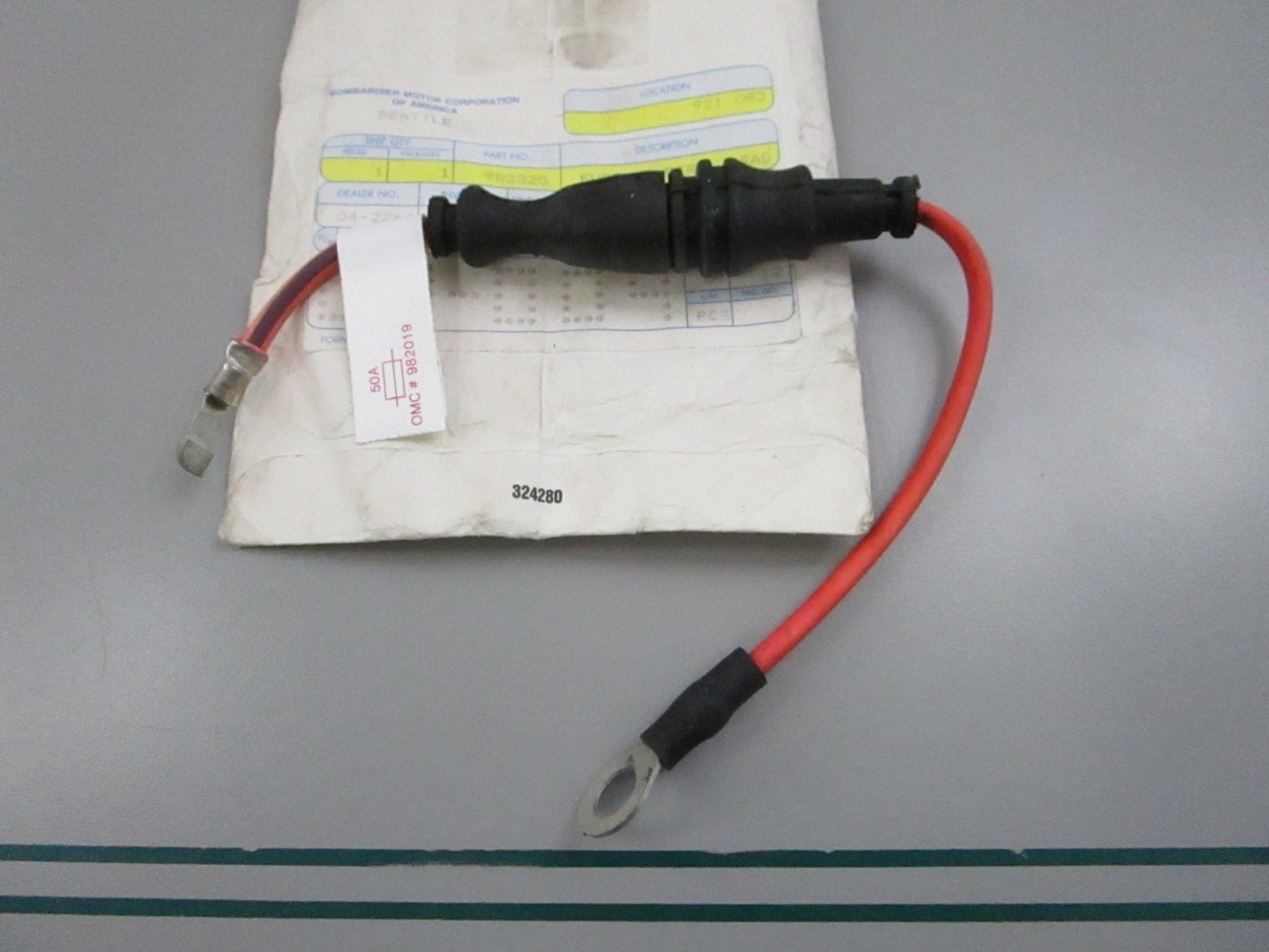 NEW OEM 983320 0983320 OMC Johnson Evinrude Fuse Holder & Lead 0810