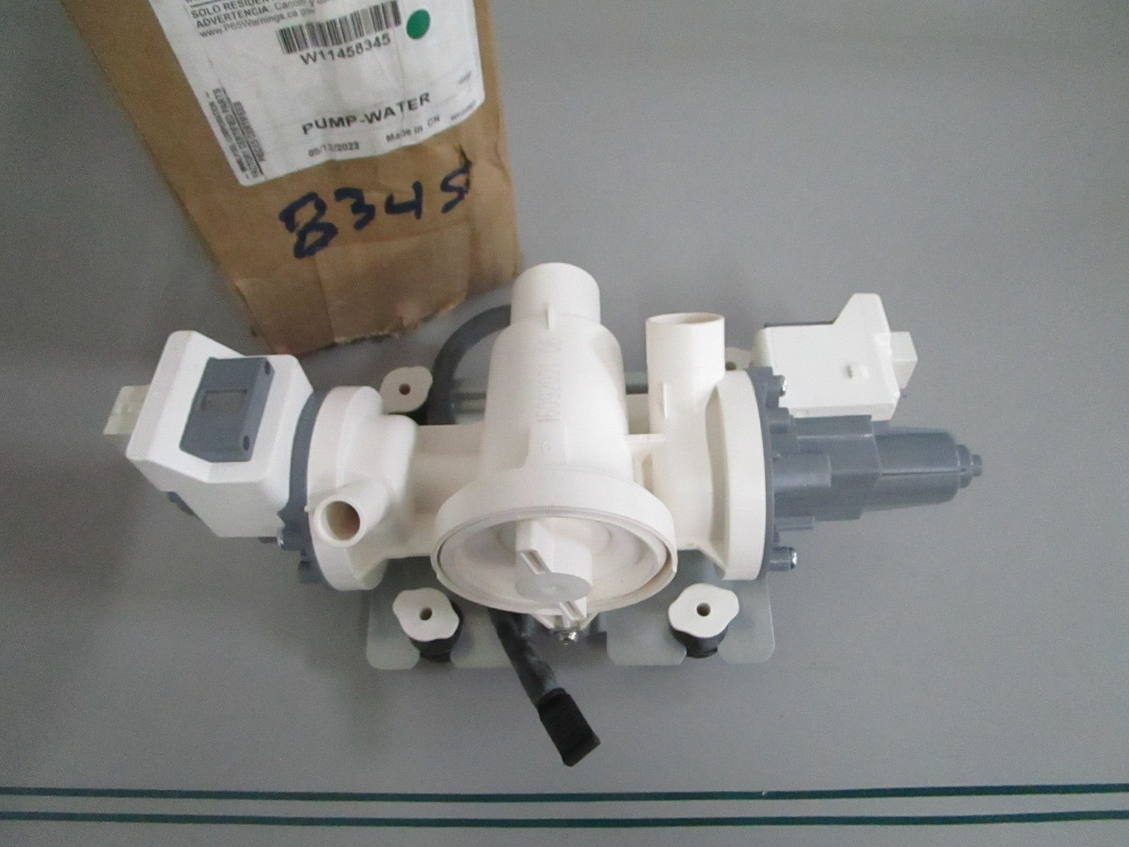 Whirlpool NEW OEM Washer Water Pump W11458345 NOS Drain Pump Assembly 0820