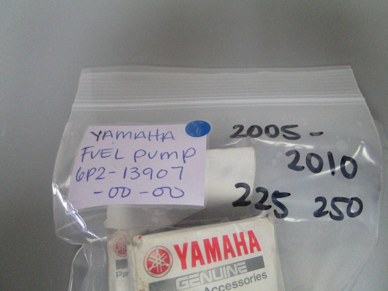 *NEW OEM* 0720 Yamaha 2005 - 2010 225hp 250hp Fuel Pump 6P2-13907-00-00