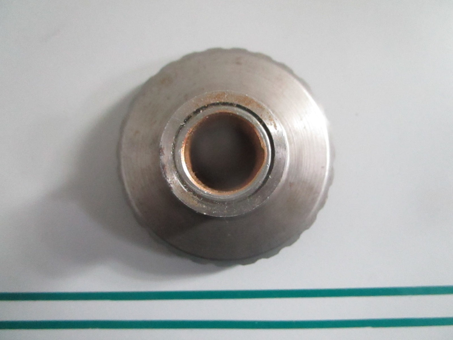 NEW OEM 388125 0388125 OMC Johnson Evinrude Forward Ger & Bushing 0820