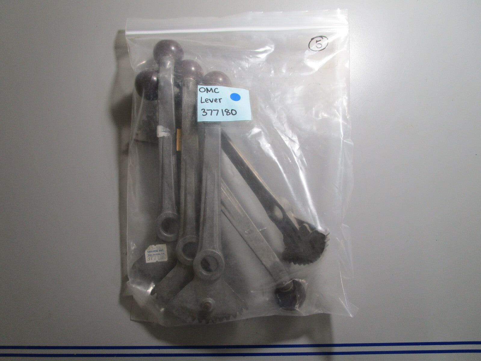 *NEW OEM* 0810 OMC Johnson Evinrude Lever 377180 0377180