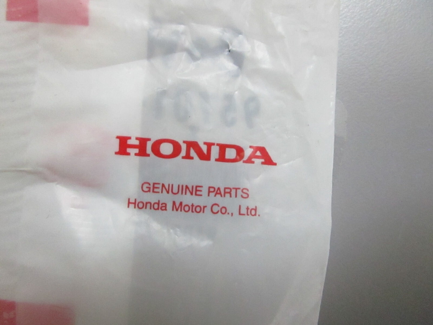 *NEW OEM* 0810 Honda Bolt 95701-0802808