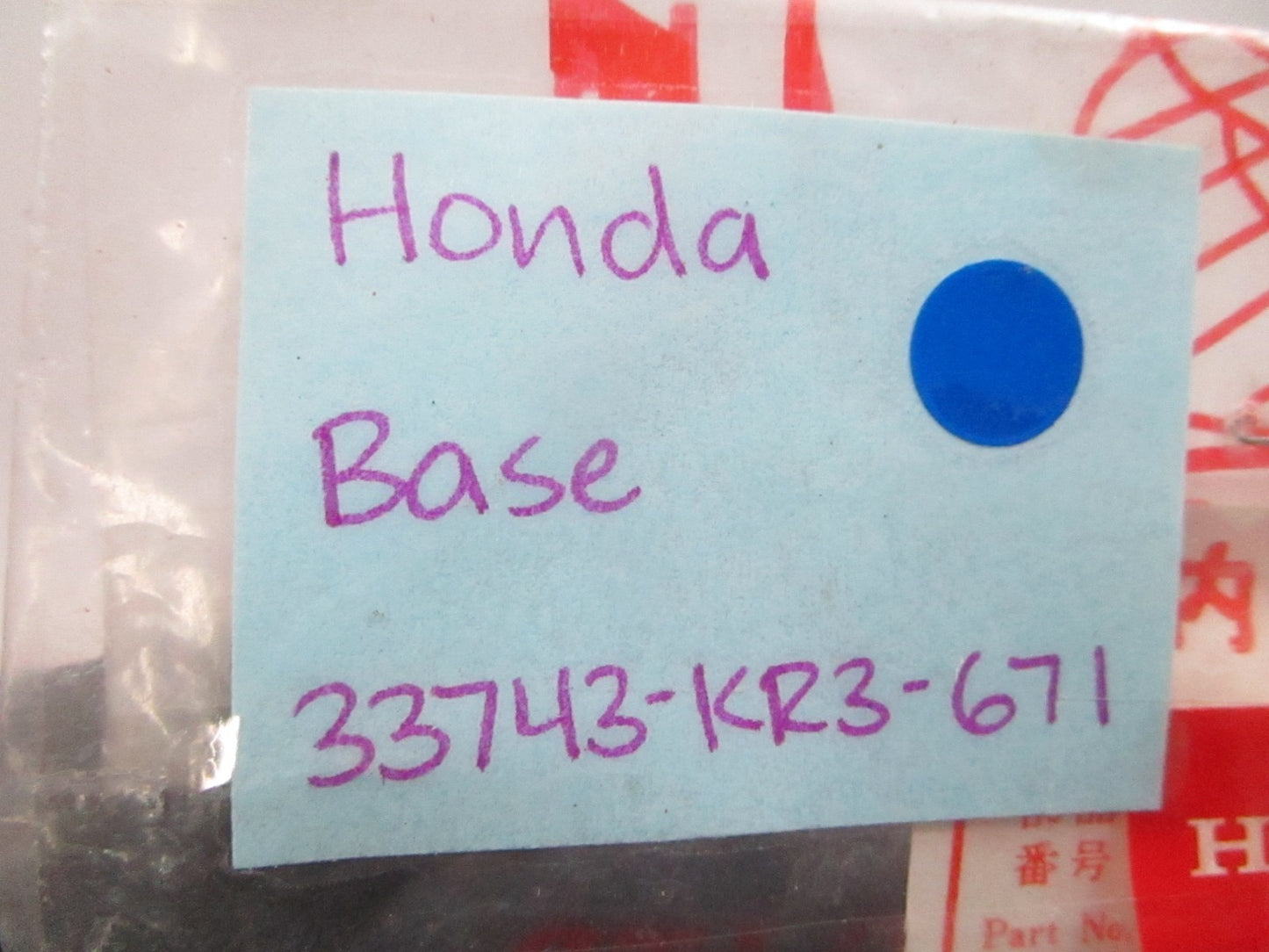 *NEW OEM* 0810 Honda Base 33743-KR3-671
