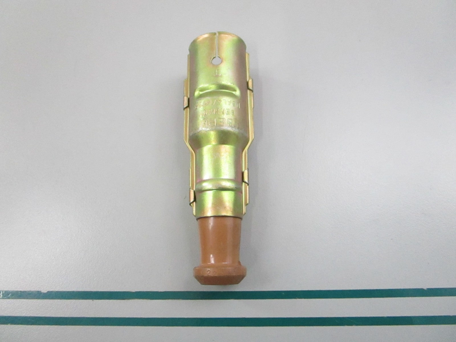 NEW OEM 0001563510 Mercedes-Benz Connector 0810