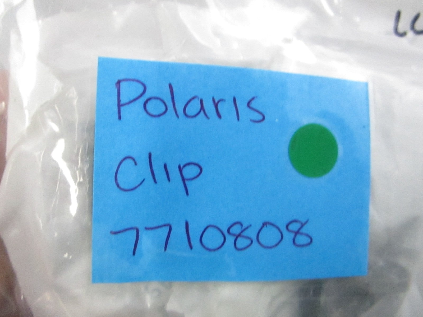 NEW OEM (LOT OF 4) 7710808 Polaris Clip 0810
