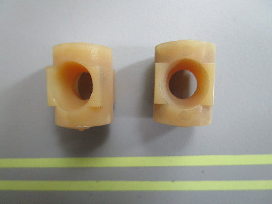 *NEW OEM* (LOT OF 2) 0820 OMC Johnson Evinrude Insert 308035 0308035