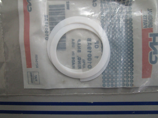 *NEW OEM* 0820 Case New Holland Snap Ring 010019AB