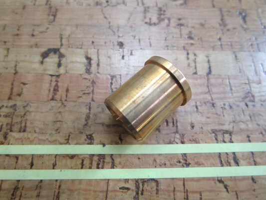 *NEW OEM* 0810 OMC Johnson Evinrude Bushing 911732 0911732