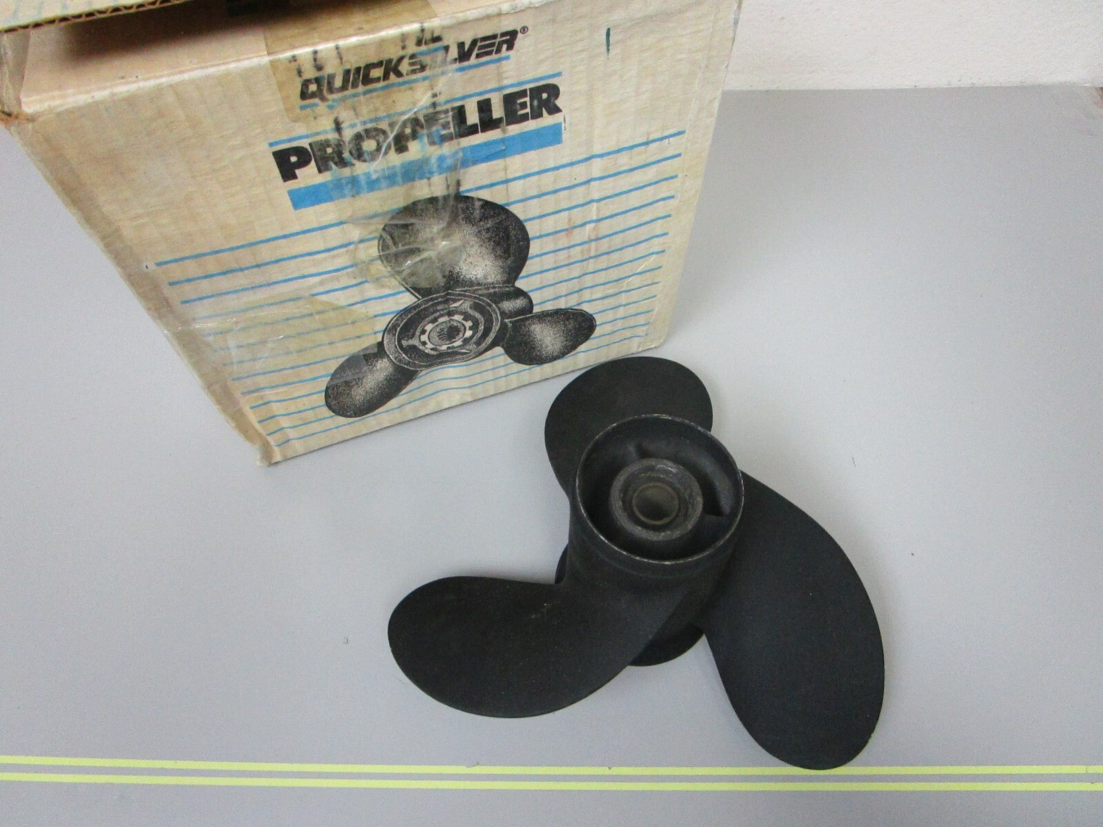 *NEW OEM* 0720 Mercury Quicksilver 5 6 8 9 9.9 10 15 9 x 9P Propeller 48-828156A