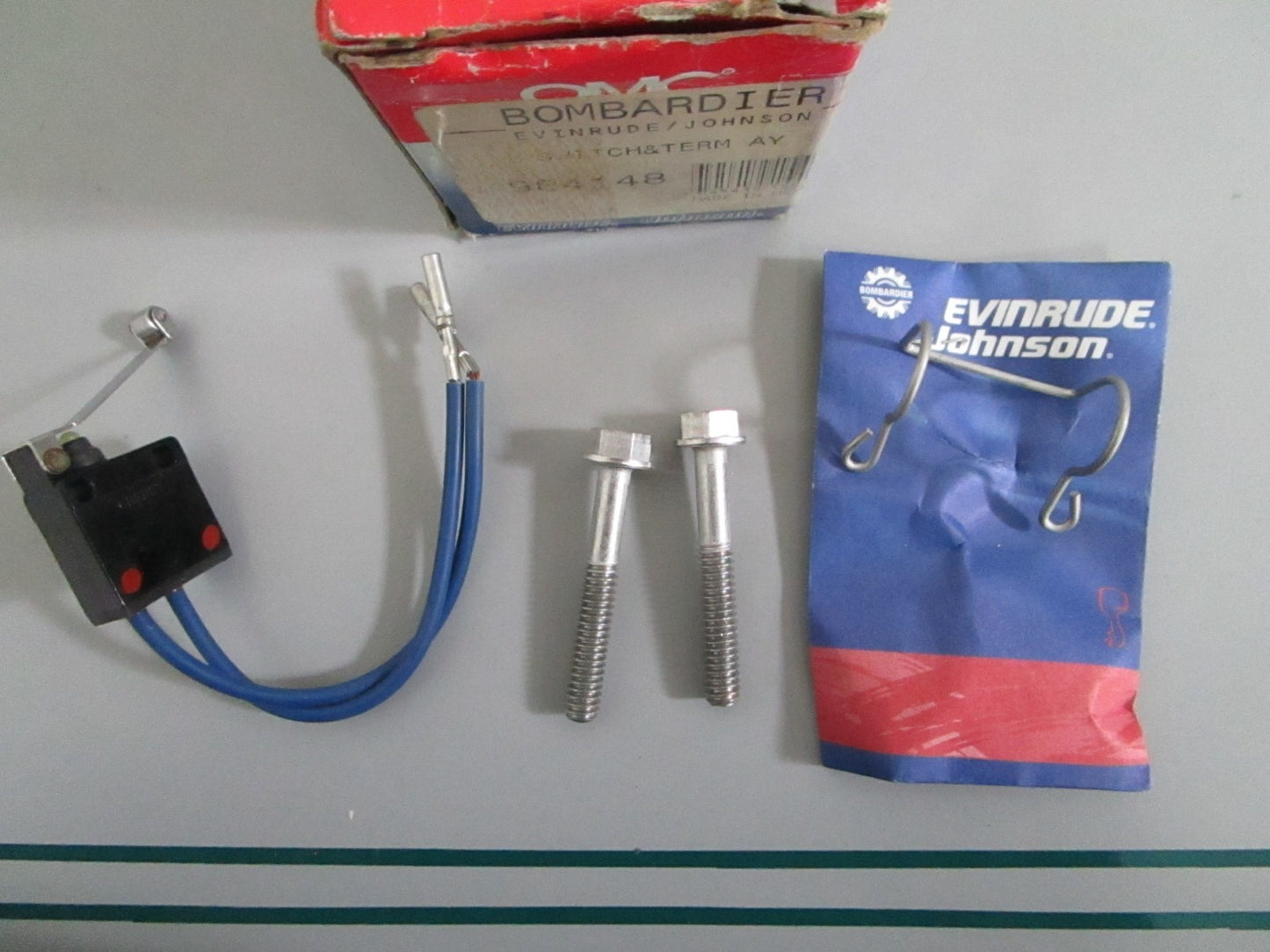 NEW OEM 984148 0984148 OMC Johnson Evinrude Switch & Terminal 0820