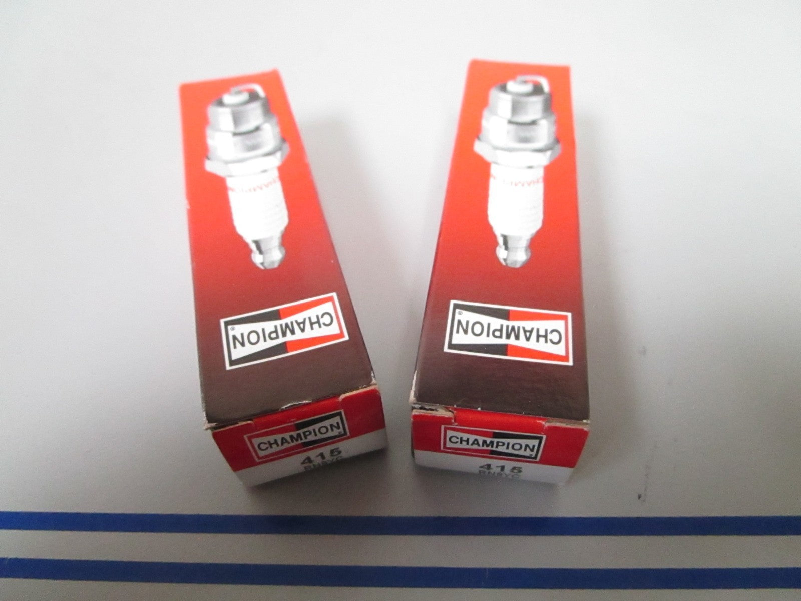 NEW (LOT OF 2) RN9YC Champion Spark Plug 0810