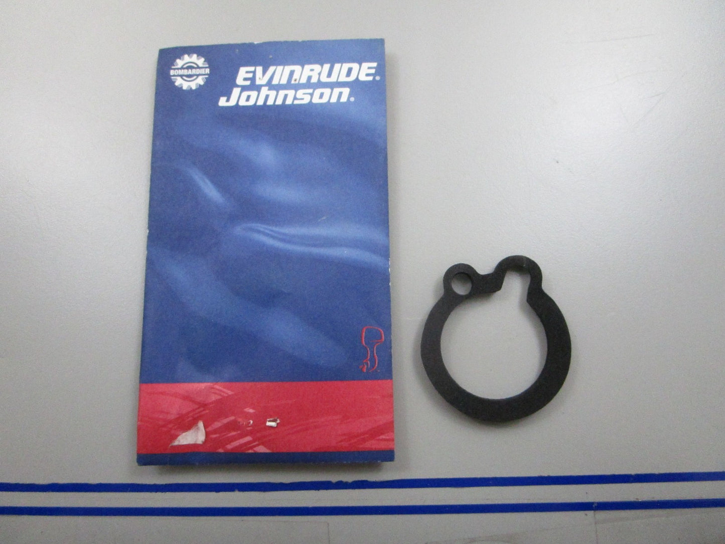 *NEW OEM* 0810 OMC Johnson Evinrude Seal 331780 0331780