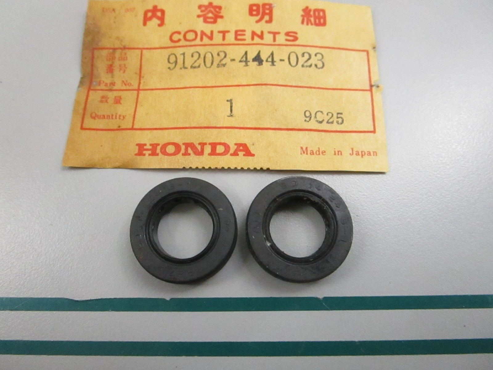 NEW OEM (LOT OF 2) 91202-444-023 Honda Oil Seal 0810