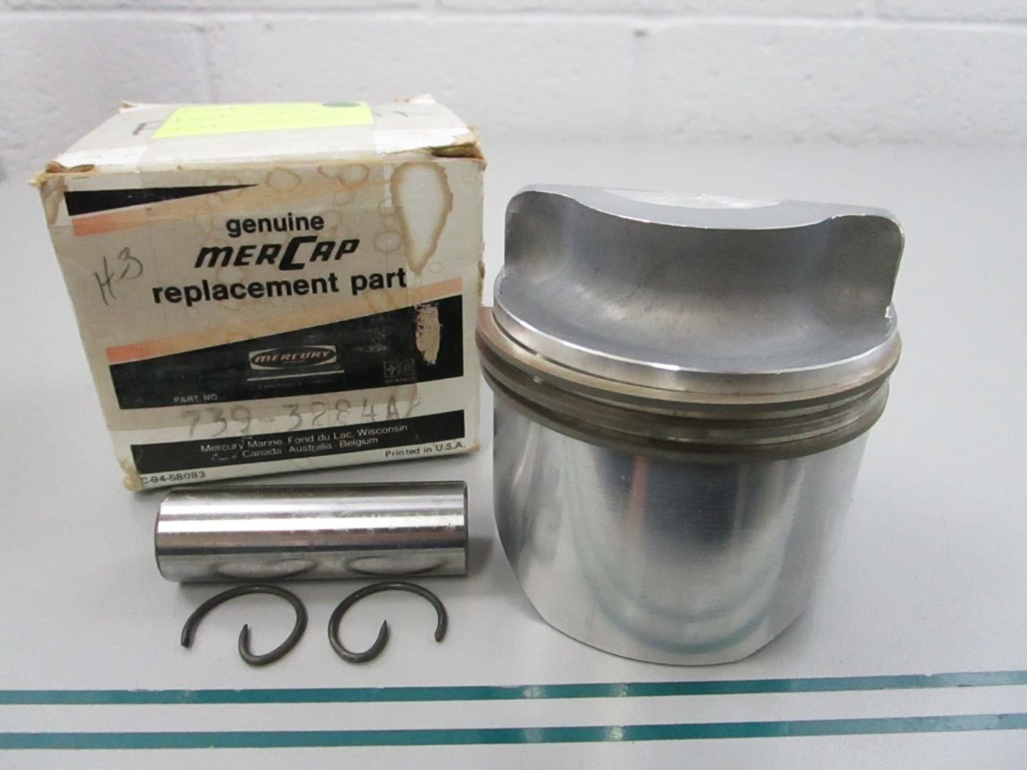 NEW OEM 739-3284A2 Mercury Quicksilver Piston Kit 0810