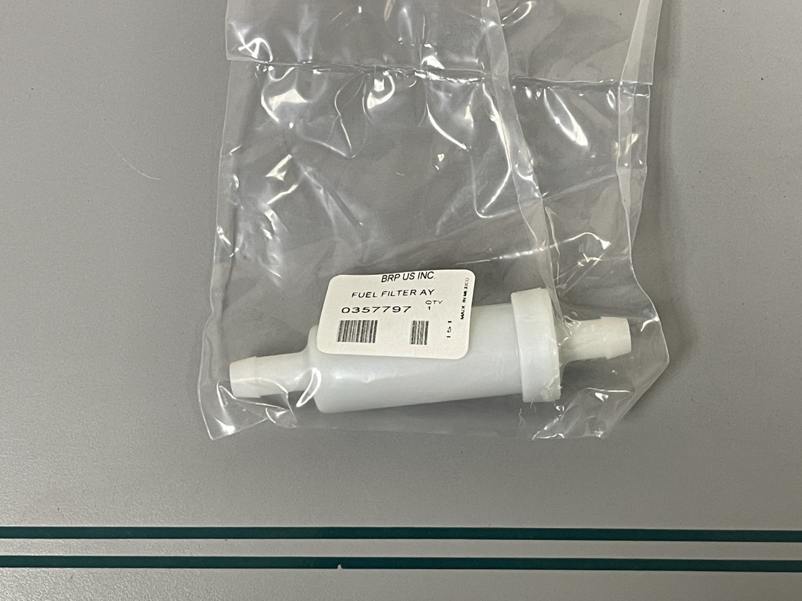 NEW OEM 0357797 Johnson Evinrude Fuel Filter 0670