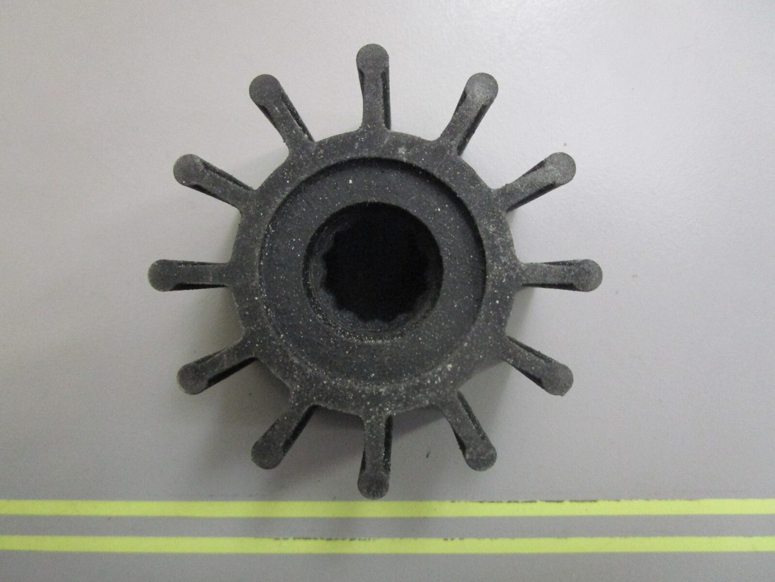 *NEW OEM* 0820 Volvo Penta Impeller 875811