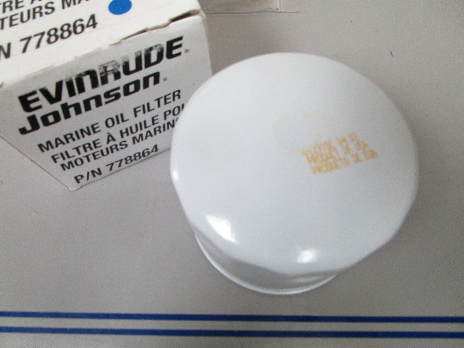 *NEW OEM* 0810 OMC Johnson Evinrude Oil Filter 778864 0778864
