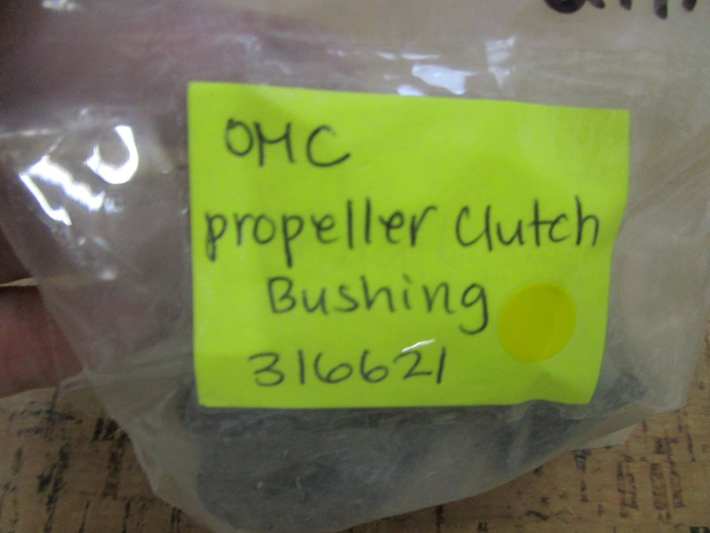 *NEW OEM* 0750 OMC Johnson Evinrude PROPELLER CLUTCH BUSHING 316621 0316621