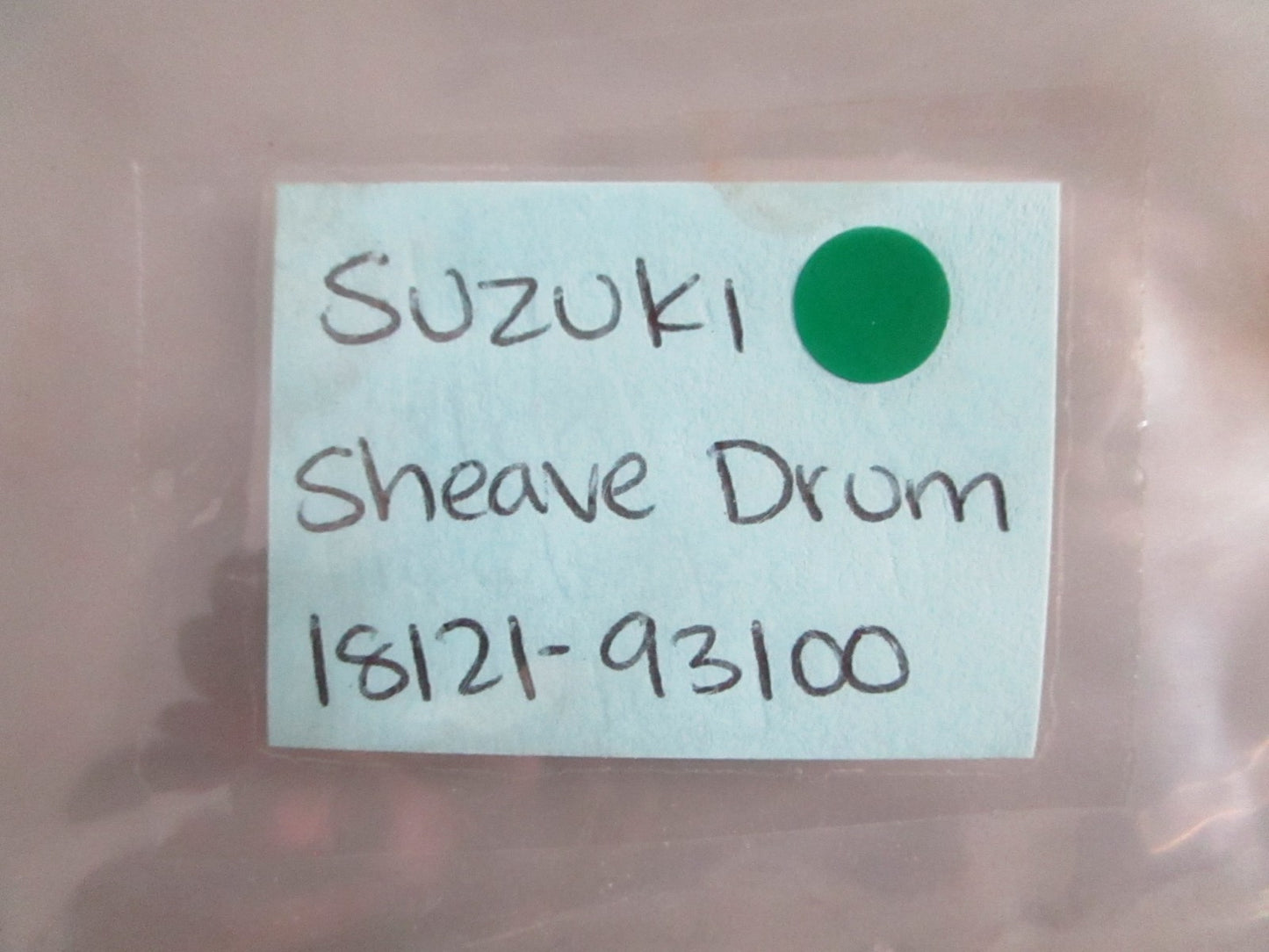 NEW OEM 18121-93100 Suzuki Sheave Drum 0820