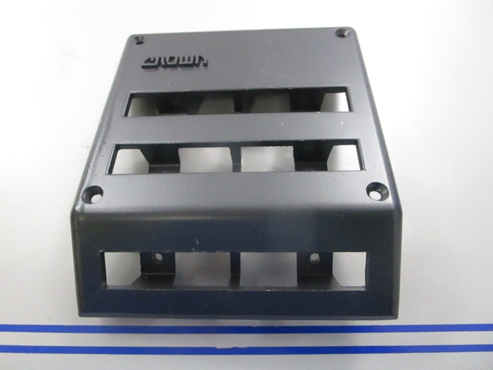 *NEW OEM* 0810 Crown Cover Plate 88501