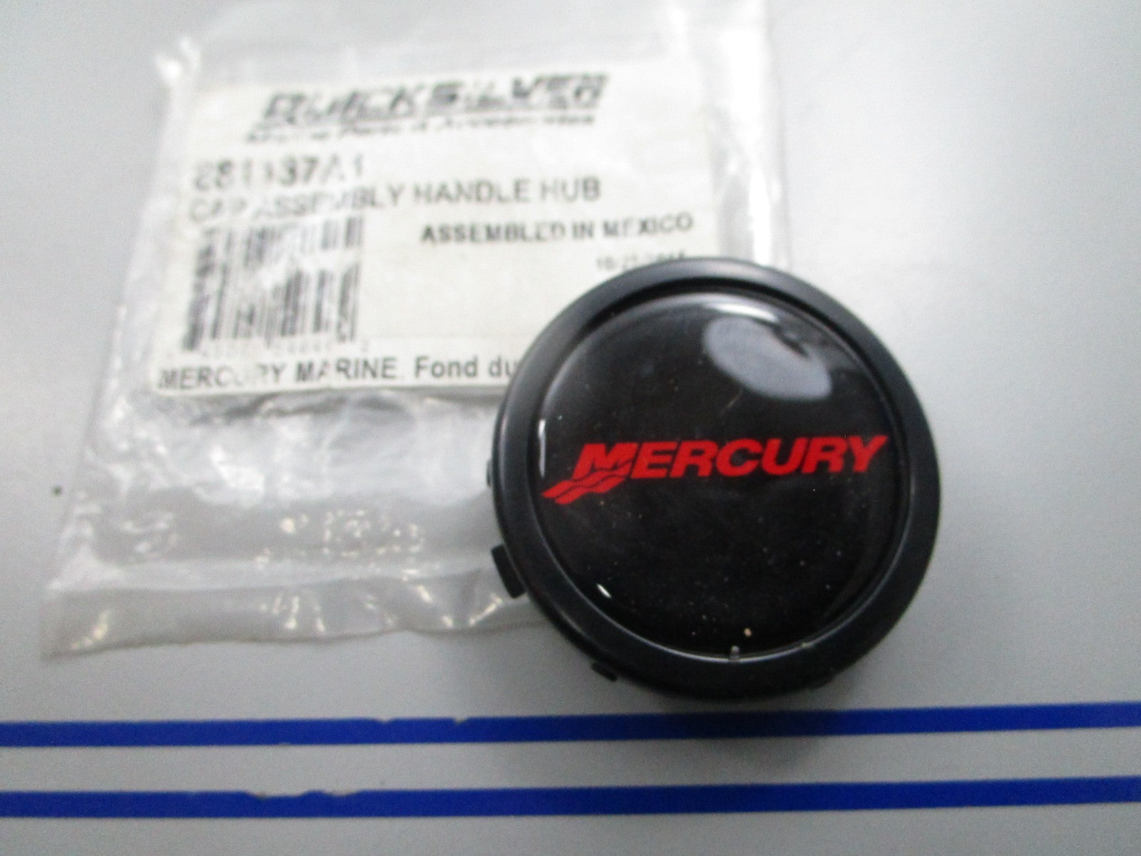 NEW OEM Mercury Quicksilver 881137A1 Handle Hub Cap w/ Decal 0810