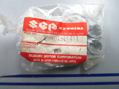 *NEW OEM* (LOT OF 2) 0810 Suzuki Clip 09401-11414