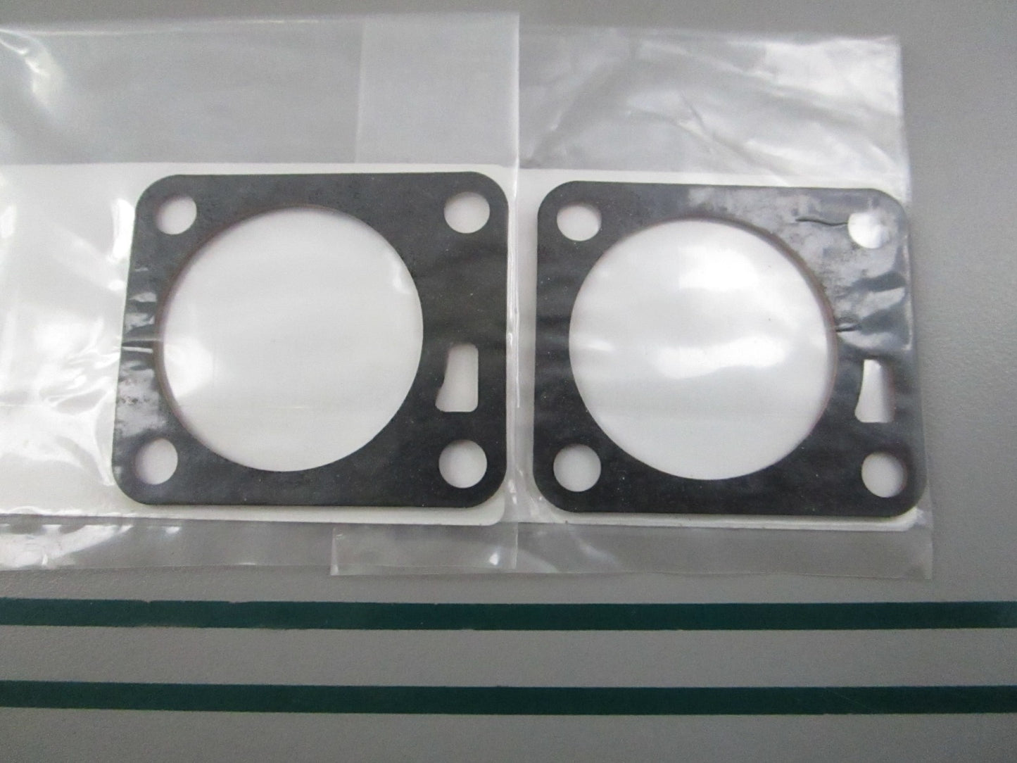 NEW OEM (LOT OF 2) 3C8-04028-0 3C8040280 Tohatsu Packing Body 0810