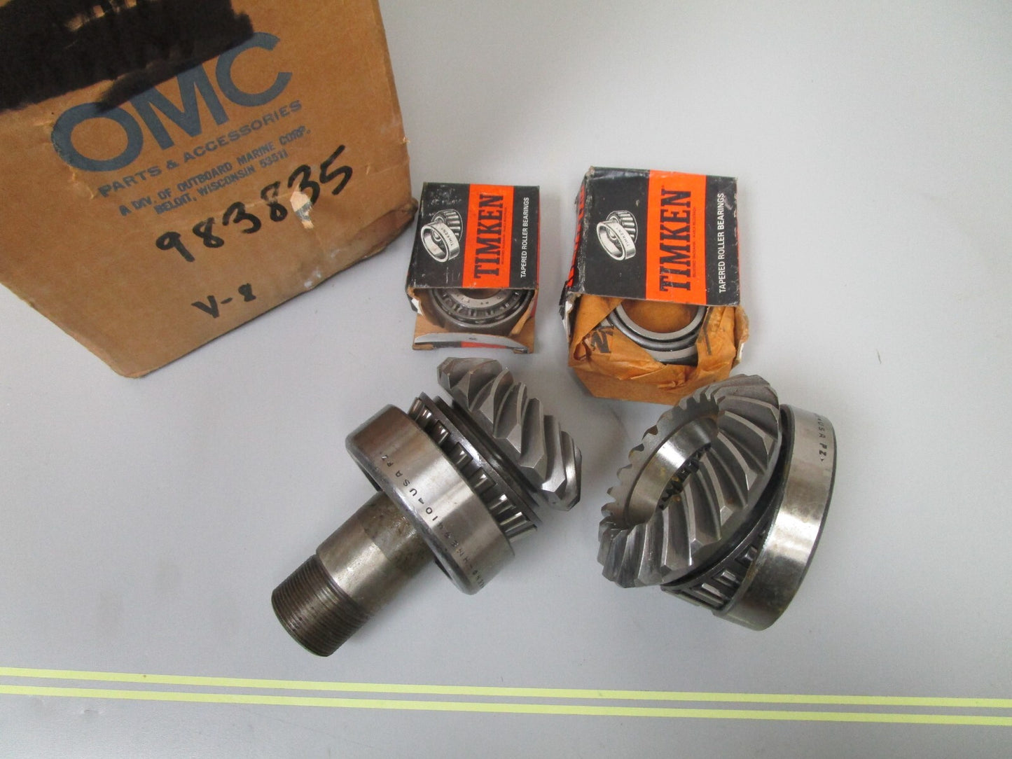 *NEW OEM* 0720 OMC Johnson Evinrude 21:17 Gear Set Assembly 983835 0983835