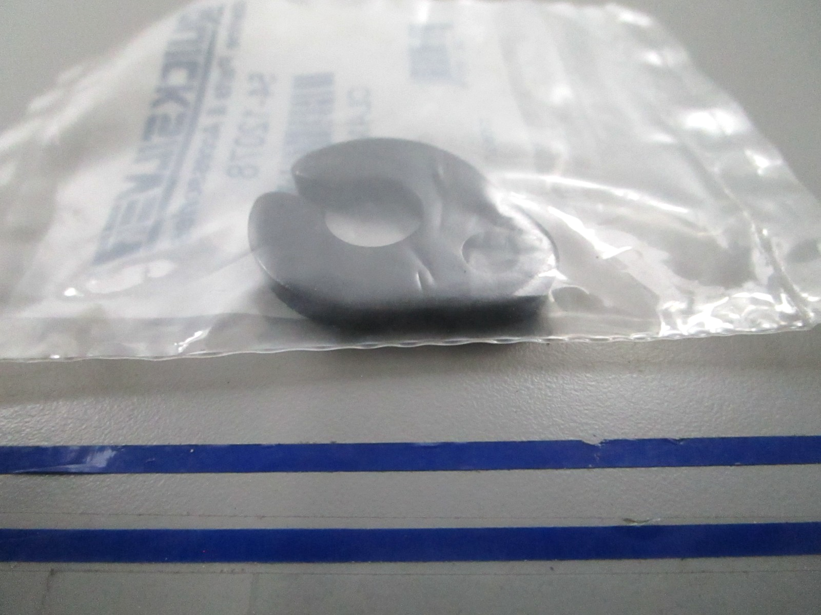 *NEW OEM* 0810 Mercury Quicksilver Clamp 54-12078