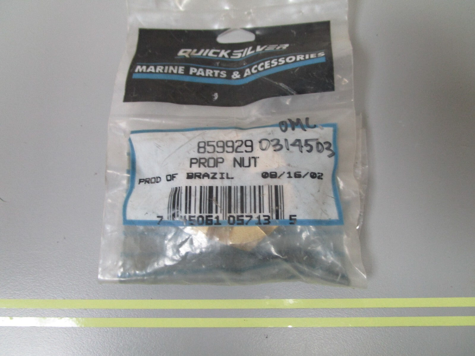 *NEW OEM* 0810 Mercury Quicksilver Propeller Nut 859929