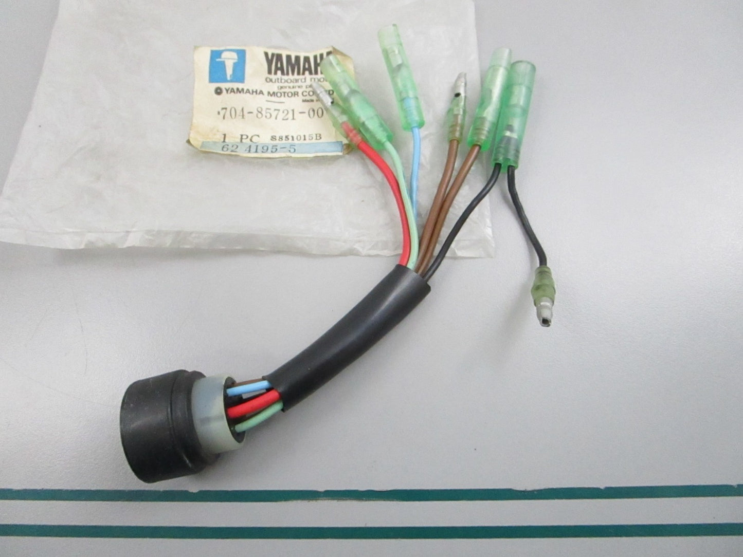 NEW OEM 704-85721-00 Yamaha Wire Sub Lead 0810