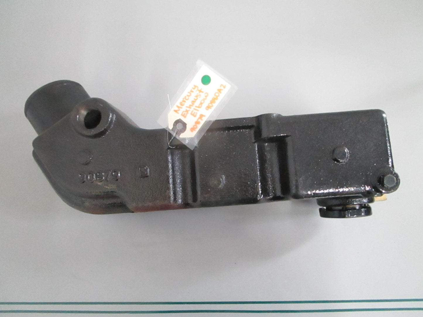 NEW OEM 90879 90880A2 Mercury Quicksilver Exhaust Elbow 0820
