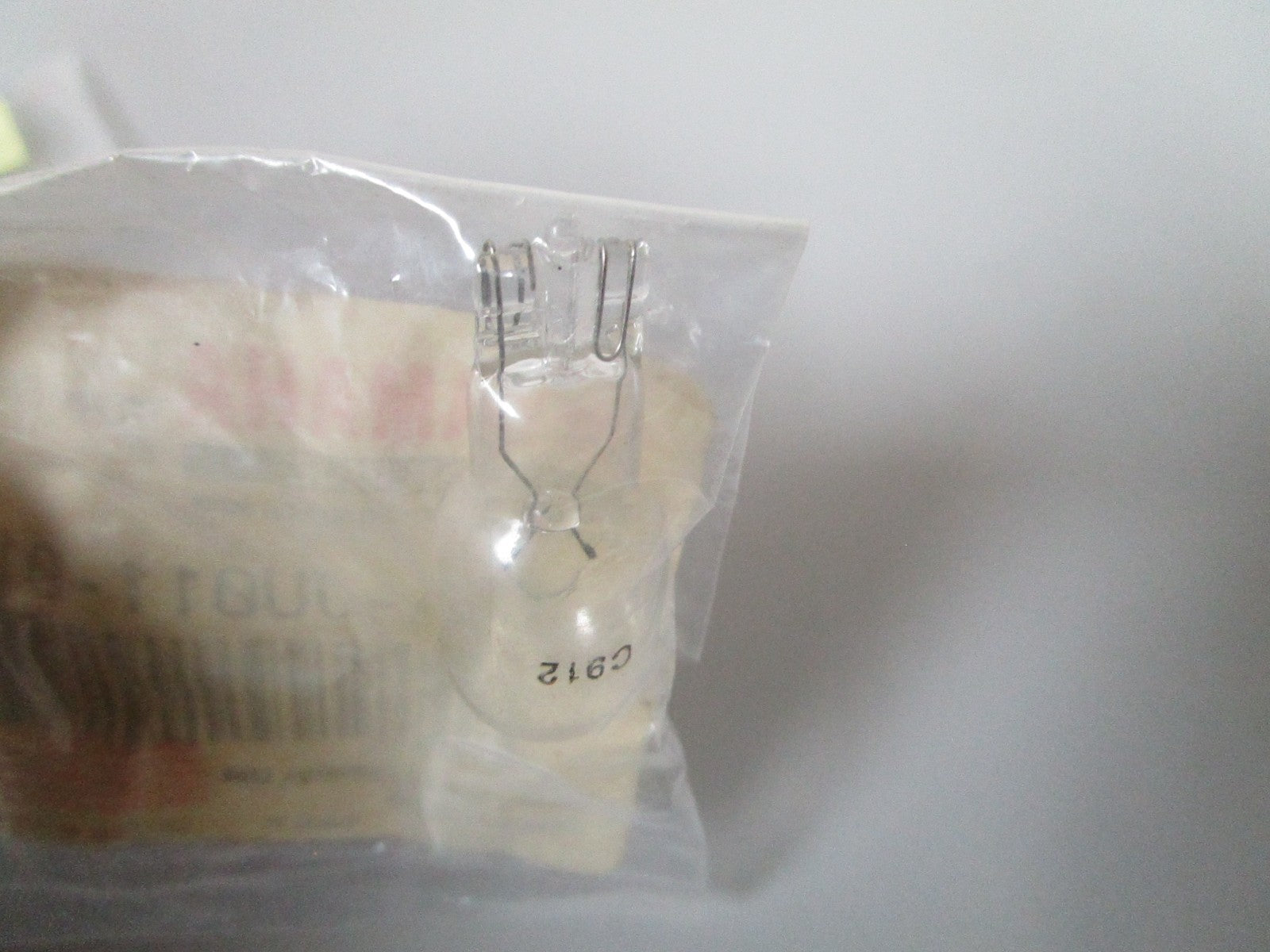 NEW OEM GCA-JU011-01-00 Yamaha Turn Signal Bulb 0810