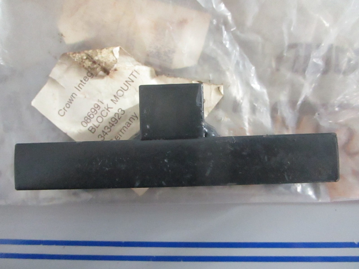 *NEW OEM* 0820 Crown Mounting Block 86991